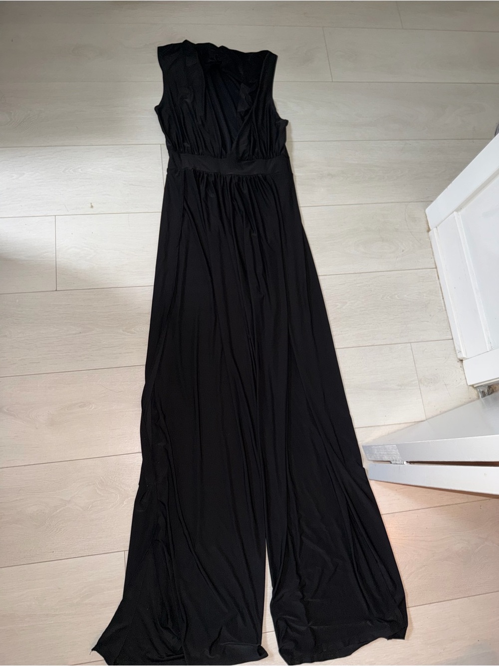 Elegant Black Sleeveless V-Neck Jumpsuit